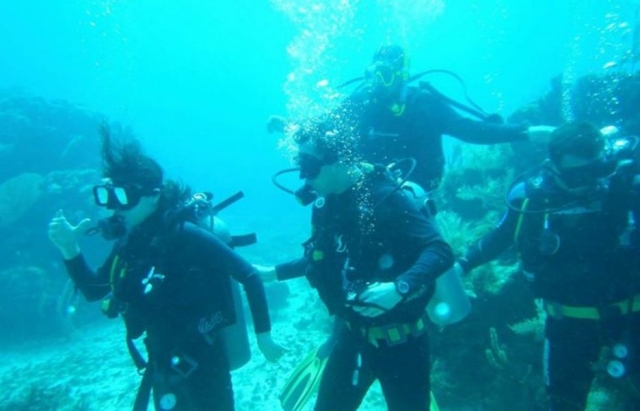 buceando en excursiones